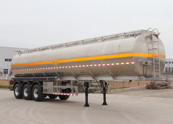 45000L Aluminium Tanker نصف مقطورة مع إطارات مفردة فائقة لميثيل ميثان في لوجستي وقود الطرق السريعة